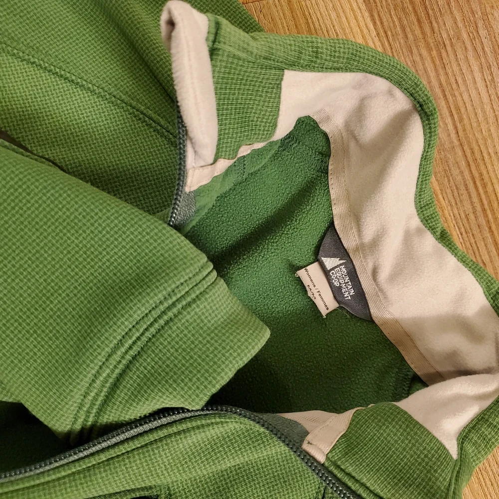 MEC Polartek Fleece Zip Hiking Outdoor Sweater/Jacket - Picture 7 of 8